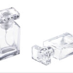 Hübscher, Handlicher Flakon 30ml mit klassischem Acryldeckel